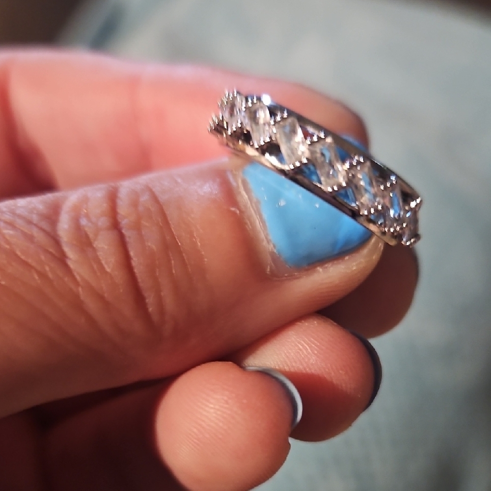 Silver Intricate Design Ring with Clear Stones